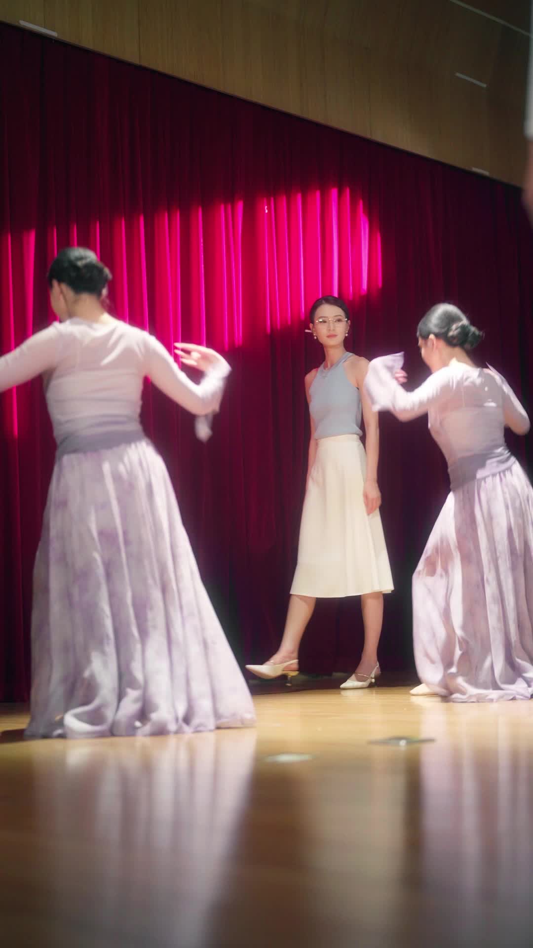 Folge 1 - Aus Verrat entstand Liebe